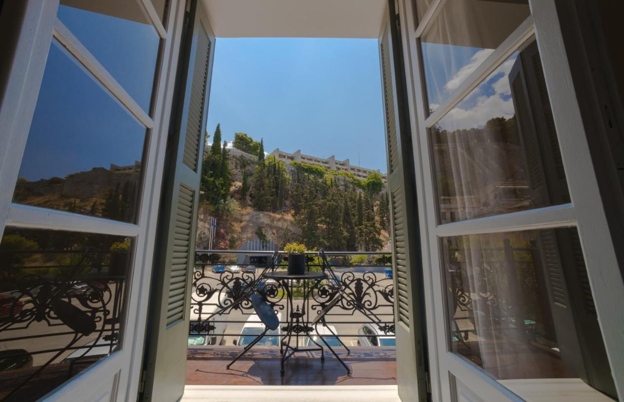 Pension Nikolaos ナフプリオ エクステリア 写真
