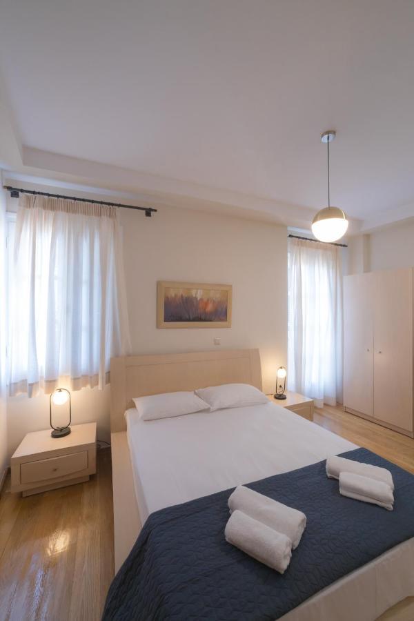 Pension Nikolaos ナフプリオ エクステリア 写真